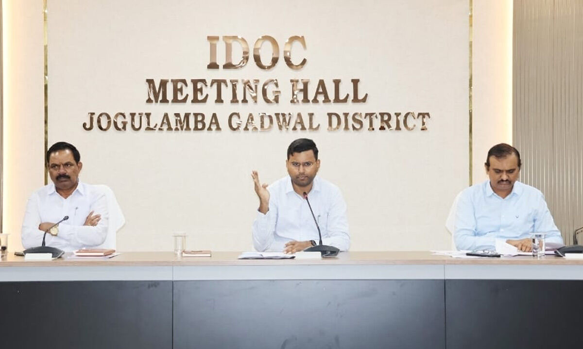District Collector Calls for Robust Preparation Ahead of Bhoo Bharati Revenue Conferences Across Gadwal
