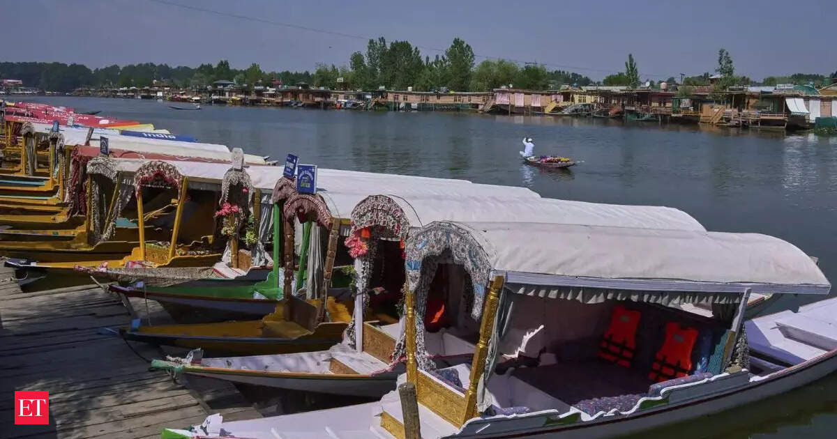 Record-Breaking Heat Wave Grips Jammu and Kashmir: Hottest May in Decades Raises Alarm