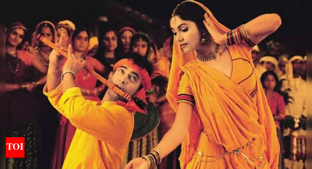 Academy Takes Fans on a Nostalgic Journey with Iconic 'Lagaan' Song 'Radha Kaise Na Jale'