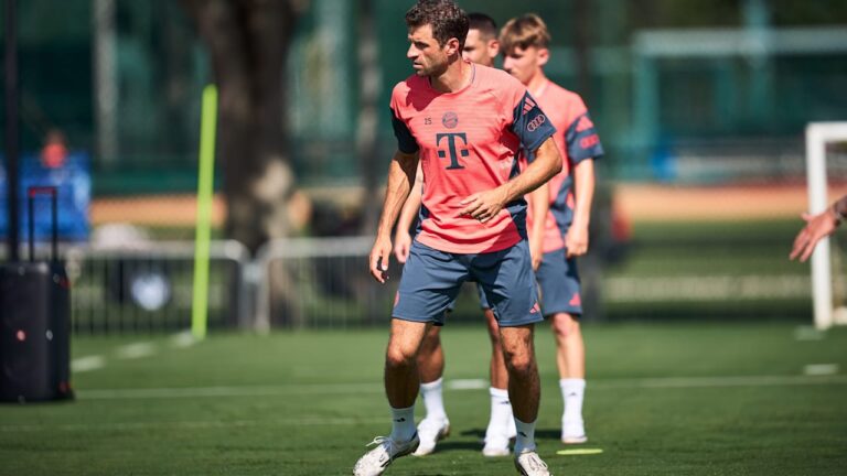 End of an Era: Should Thomas Müller Continue His Football Journey in the USA After Bayern?