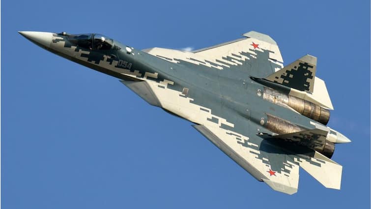 Russia Proposes Advanced Su-57E Fighter Jet to India Amid Rising Tensions with Pakistan