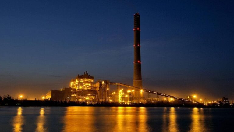 Reliance Power Shares Surge Over 15% to New 52-Week High After Major SJVN Order!