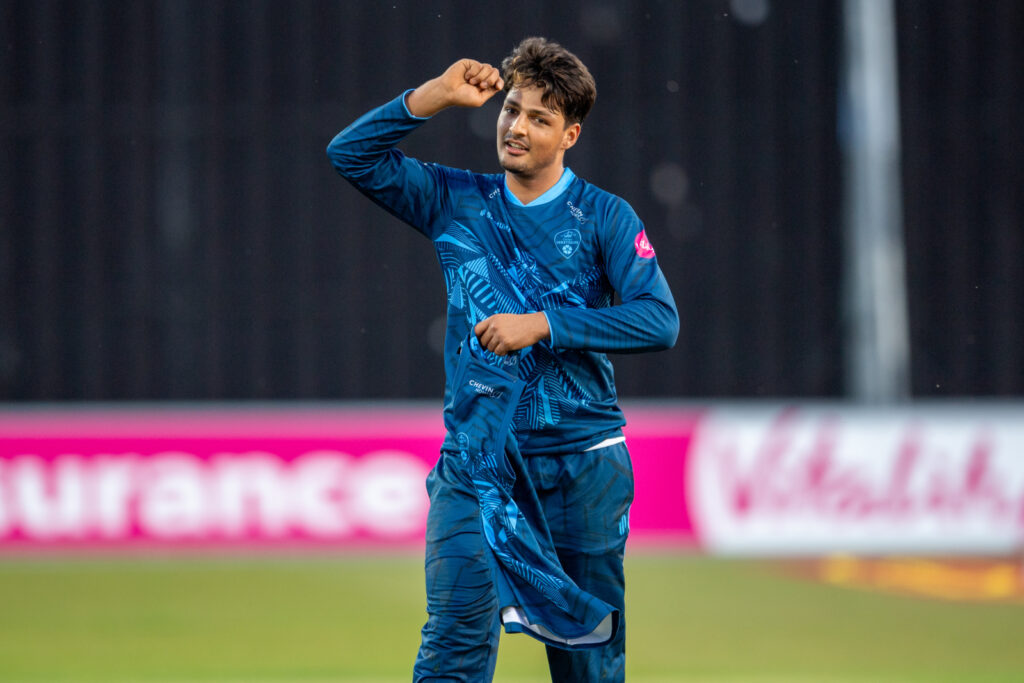 Derbyshire Falcons Gear Up for Vitality Blast Clash Against Durham: Key Players to Watch