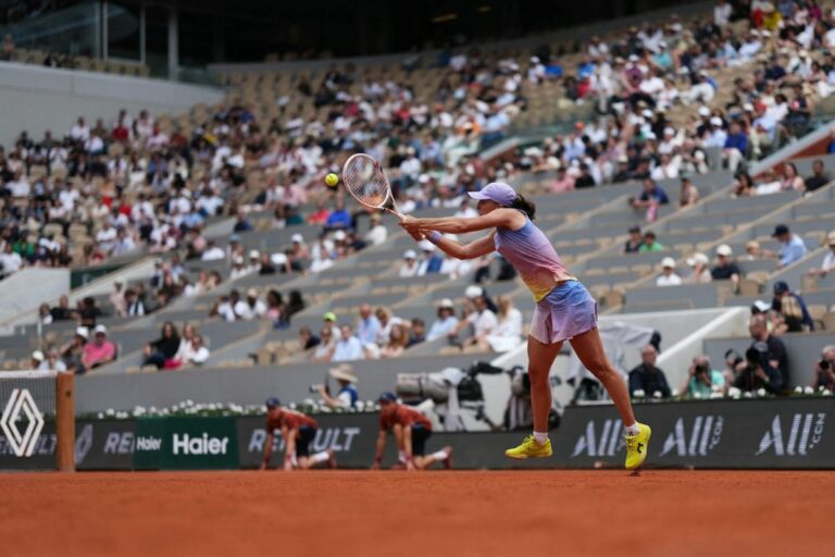 Iga Świątek's Thrilling Comeback: Defeats Rybakina in French Open 2025 Showdown