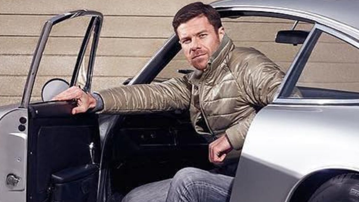Celebrity News: Carlos Alcaraz's New Car, Xabi Alonso's Coaching Role, and Betis' Final Showdown!