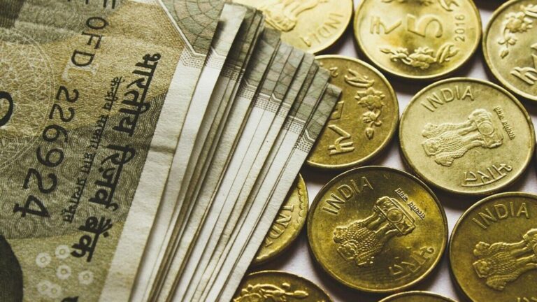 Eagerly Awaited 8th Pay Commission: Delays Expected Beyond January 2026 for 1 Crore Employees!